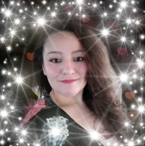 Meet your Posher, Whitney